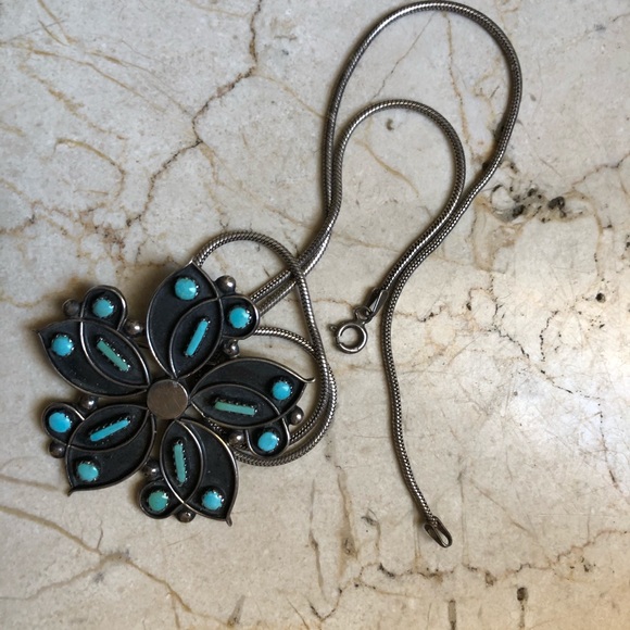 Gorgeous vintage Zuni necklace - Picture 4 of 4